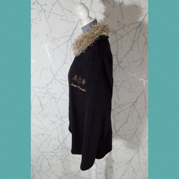 Cityscape Black Fleece Jasper Canada Embroidered Pullover w/ Faux Fur Collar - Picture 3 of 6
